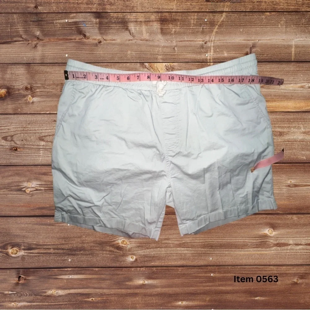 J.Crew XL Light Gray Casual Shorts - 15” Waist, 6.5” Inseam